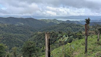 Campos de Oro Wilderness Lodge