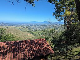 Campos de Oro Wilderness Lodge