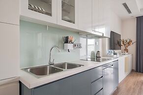 Sunny - Vinhomes GreenBay Residences