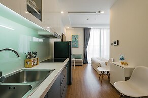 Sunny - Vinhomes GreenBay Residences