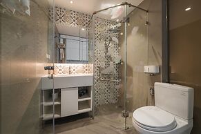 Sunny - Vinhomes GreenBay Residences