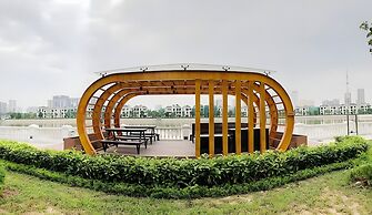 Sunny - Vinhomes GreenBay Residences