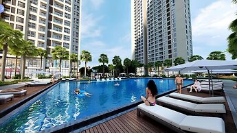 Sunny - Vinhomes GreenBay Residences