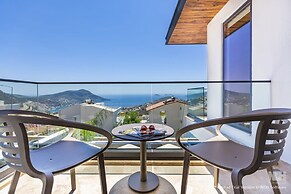 Luxurious 3 bed Villa Located in Kasantalya Turkey With Private Pool a