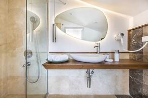 Luxurious 3 bed Villa Located in Kasantalya Turkey With Private Pool a