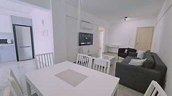 154 LCA - Stay Local Apartment