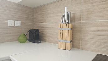 56 NIC - Stay Space View Apartment