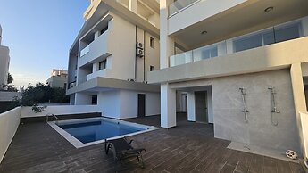 03 LCA - Stay Larnaca Pearl Apartment