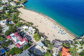 Playa Alicia, Guest Friendly, Best Location in Town!