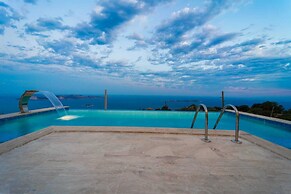 Villa Bella Rose is a Stunning Villa With a sea View