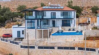 Villa Bella Rose is a Stunning Villa With a sea View