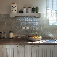 Amelia Villa Collection