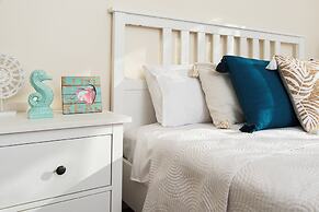 Amelia Villa Collection