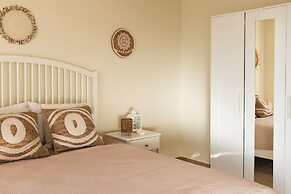 Amelia Villa Collection