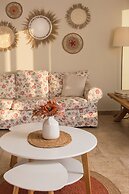 Amelia Villa Collection