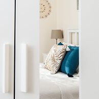 Amelia Villa Collection