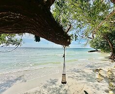 Hello Banchuen Beach