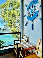 Hello Banchuen Beach