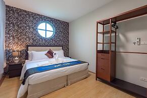 Private Pool Villa Chalong