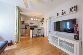 Private Pool Villa Chalong