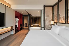 Dusit Le Palais Tu Hoa Hanoi