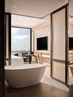 Dusit Le Palais Tu Hoa Hanoi