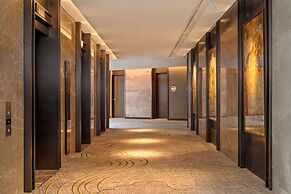 Dusit Le Palais Tu Hoa Hanoi