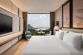 Dusit Le Palais Tu Hoa Hanoi