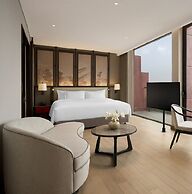 Dusit Le Palais Tu Hoa Hanoi