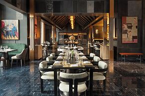 Dusit Le Palais Tu Hoa Hanoi