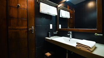 Hiriketiya Beach Resort