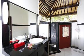 Teluk Karang Dive and Spa Resort Bali