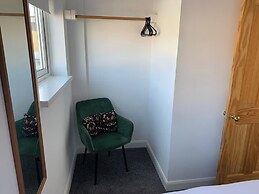 Beautiful 2-bed House in Portsmouth