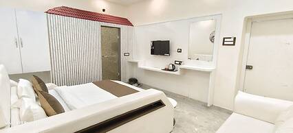 Hotel Devvanshi Vila