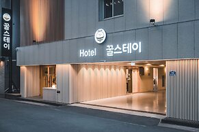 Coolstay Hotel