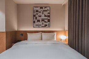 Coolstay Hotel