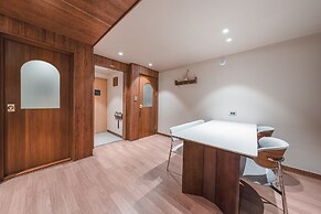 Coolstay Hotel