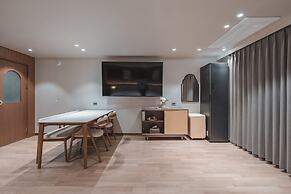 Coolstay Hotel