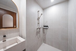 Coolstay Hotel