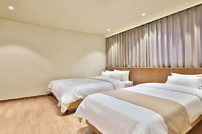 Coolstay Hotel