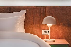 Coolstay Hotel