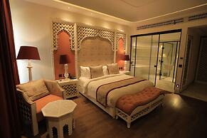 THE ROYAL VENETIAN