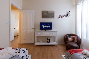 Dreamy Apartment Just 15 Minutes From Disney
