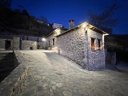 AURORA-INN