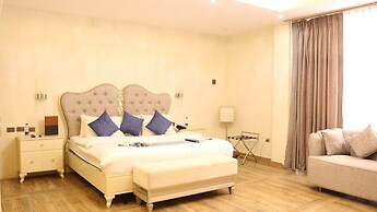 MM HOTEL