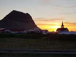 Kirkjufell View Cottages