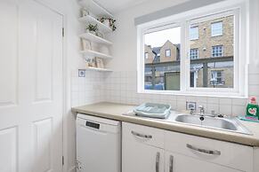 Charming 2 Bed 1Bath Apt -Transom Square