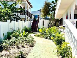 HOTEL VILLA TOTI