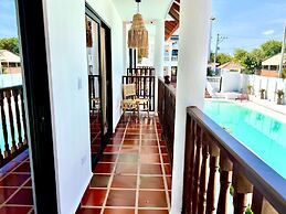 HOTEL VILLA TOTI