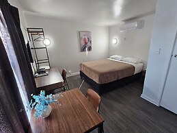 Rockfield Motel